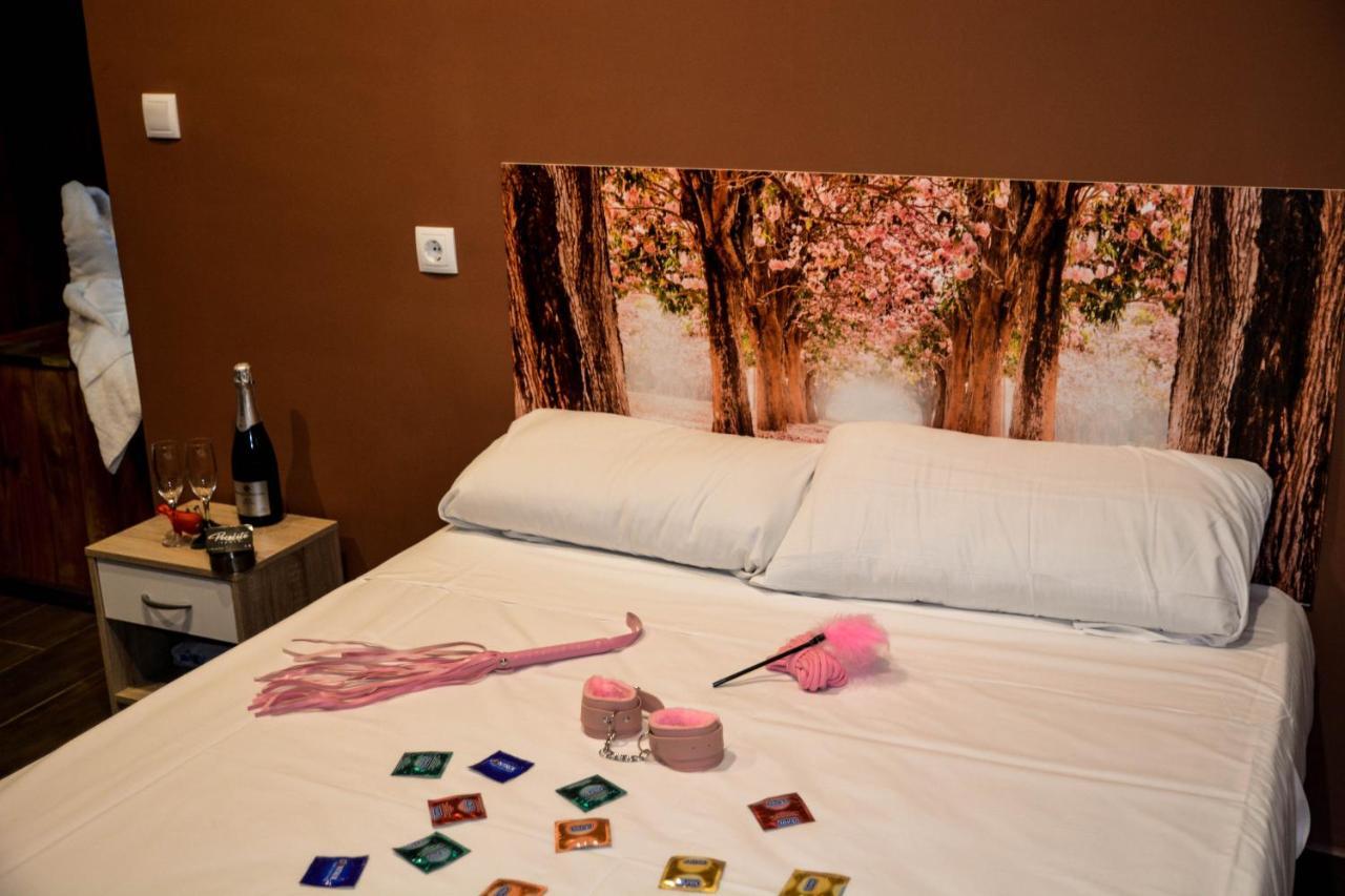 Pecalite Space Love hotel Valenza